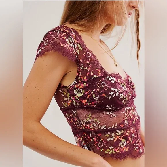 Free People Garden Party Lace Tee. NWT. Port royale - Picture 4 of 4